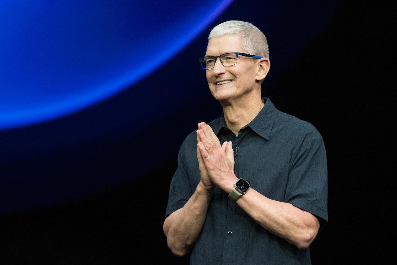 15 Tahun Memimpin Apple, Tim Cook Resmi Mundur dari CEO