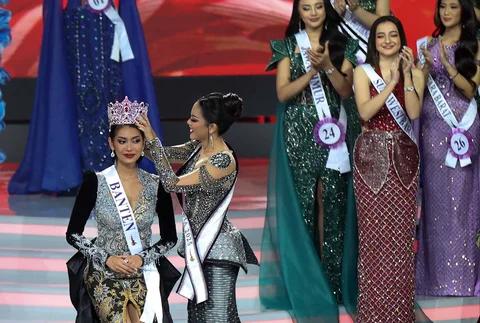 Dari Banten ke Panggung Nasional, Agnes Aditya Rahajeng Kalahkan Finalis Bali dan Jadi Puteri Indonesia 2026                                                