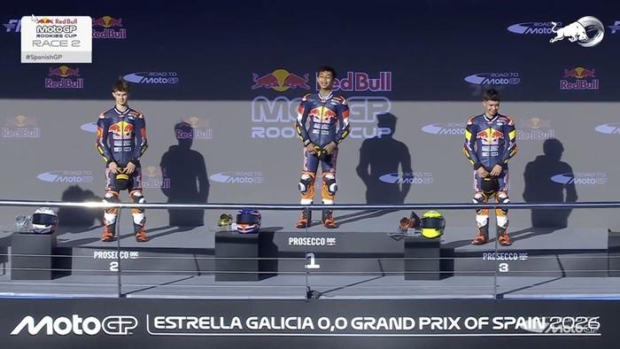 Indonesia Raya Berkumandang di Jerez, Kiandra Ramadhipa Naik Podium