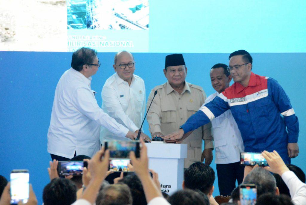 Prabowo Yakin MBG Dongkrak Ekonomi, Target Serap Jutaan Tenaga Kerja