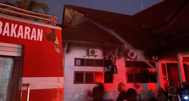 Kecewa Urusan Pangkat, ASN Bakar Kantor Dishub Babel dan Kirim Ancaman
