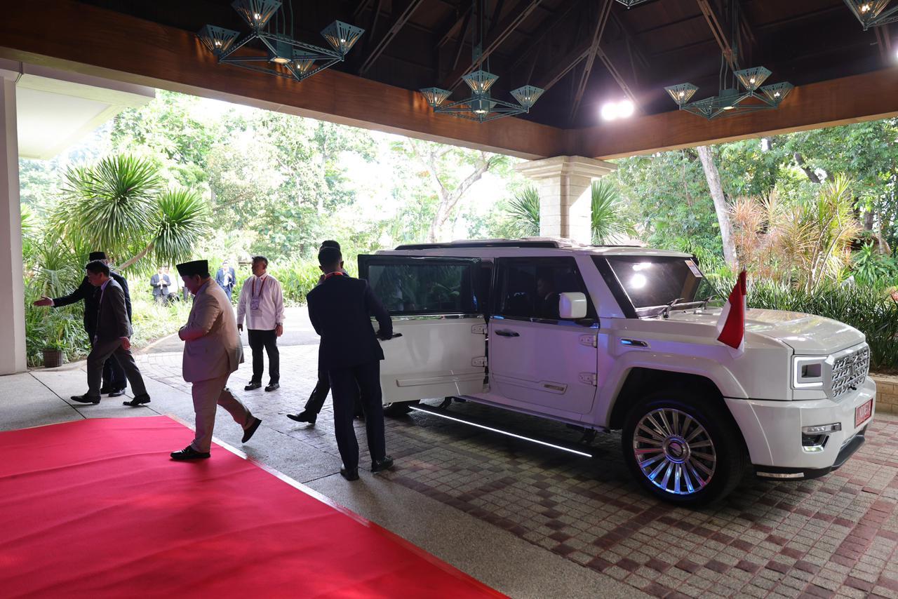 Hadiri KTT ke-48 ASEAN, Presiden Prabowo Pamer Mobil Maung Buatan Indonesia