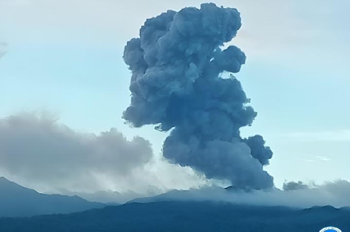 Erupsi Gunung Dukono Capai 10 Kilometer, Warga Halmahera Utara Diminta Waspada