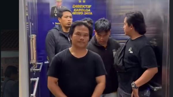 Pria Penendang Ambulans di Depok Ditangkap, Polisi Tetapkan sebagai Tersangka