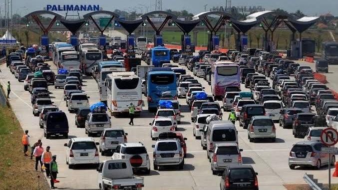 Polri Amankan Lalu Lintas Puncak Arus Balik, Jumlah Kendaraan Tertinggi Sepanjang Sejarah