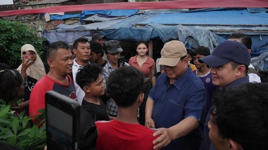 Presiden Prabowo Blusukan di Pemukiman Kumuh Pasar Senen, Pemerintah Janji Bangun Hunian Layak