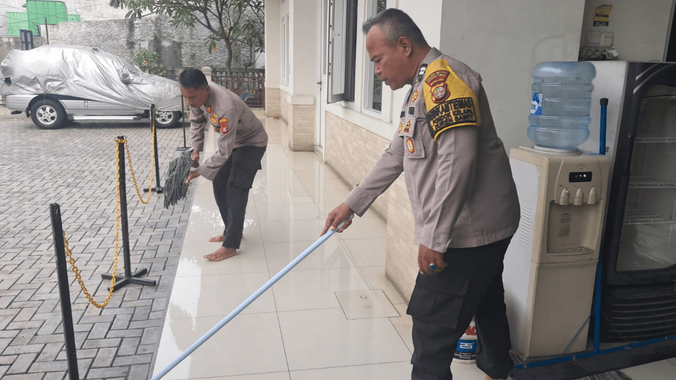 Program BANG JASRI (Bhayangkara Jakarta Asri) - Foto 1