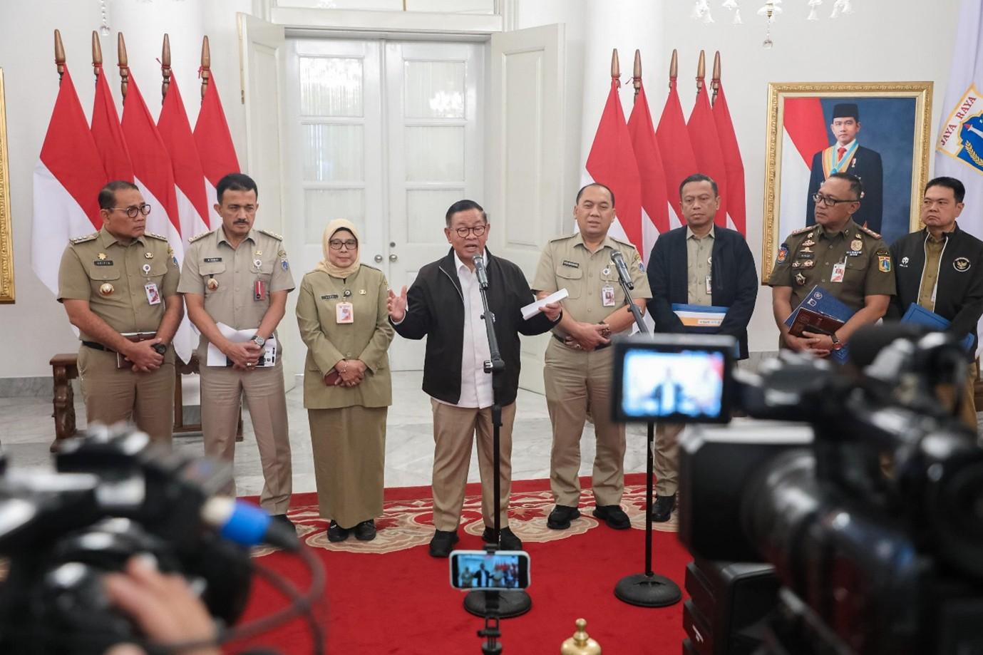 Gubernur Pramono Bahas Lapangan Padel hingga Optimalisasi Pedestrian