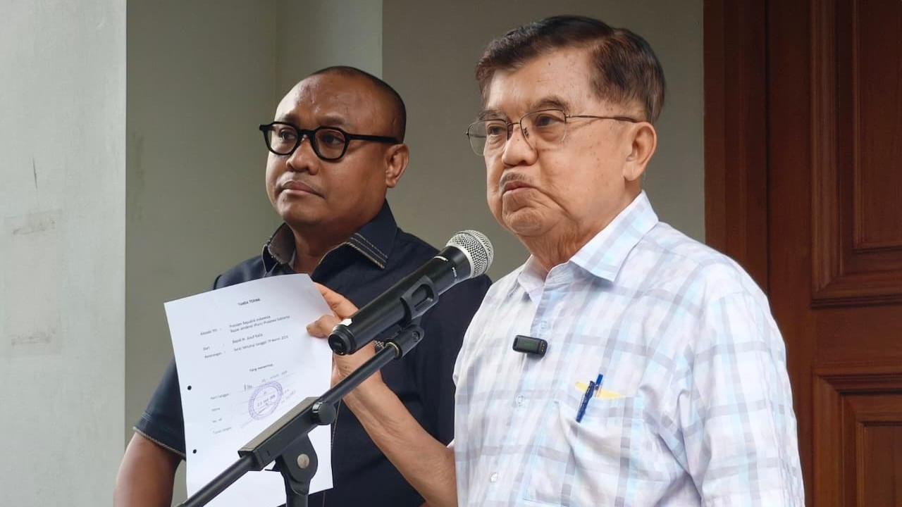 Dituding Danai Polemik Ijazah Jokowi, Jusuf Kalla Tempuh Jalur Hukum