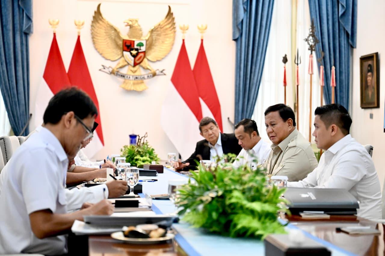 Tindak Lanjut Blusukan Tempo Hari, Presiden Prabowo Instruksikan Percepat Bangun Hunian Layak