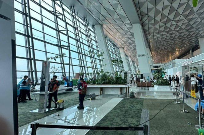 Cuaca Ekstrem Picu Pengalihan Penerbangan di Soekarno-Hatta