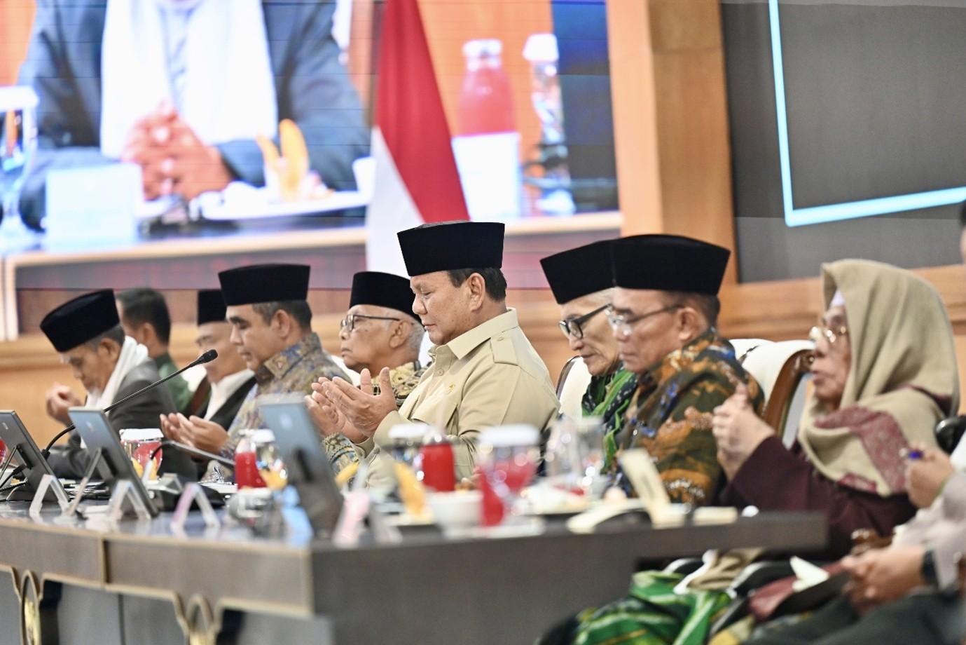 Silaturahmi dengan Para Kiai dan Tokoh Organisasi Islam, Presiden Prabowo Bangun Sinergi Pemerintah dan Tokoh Agama
