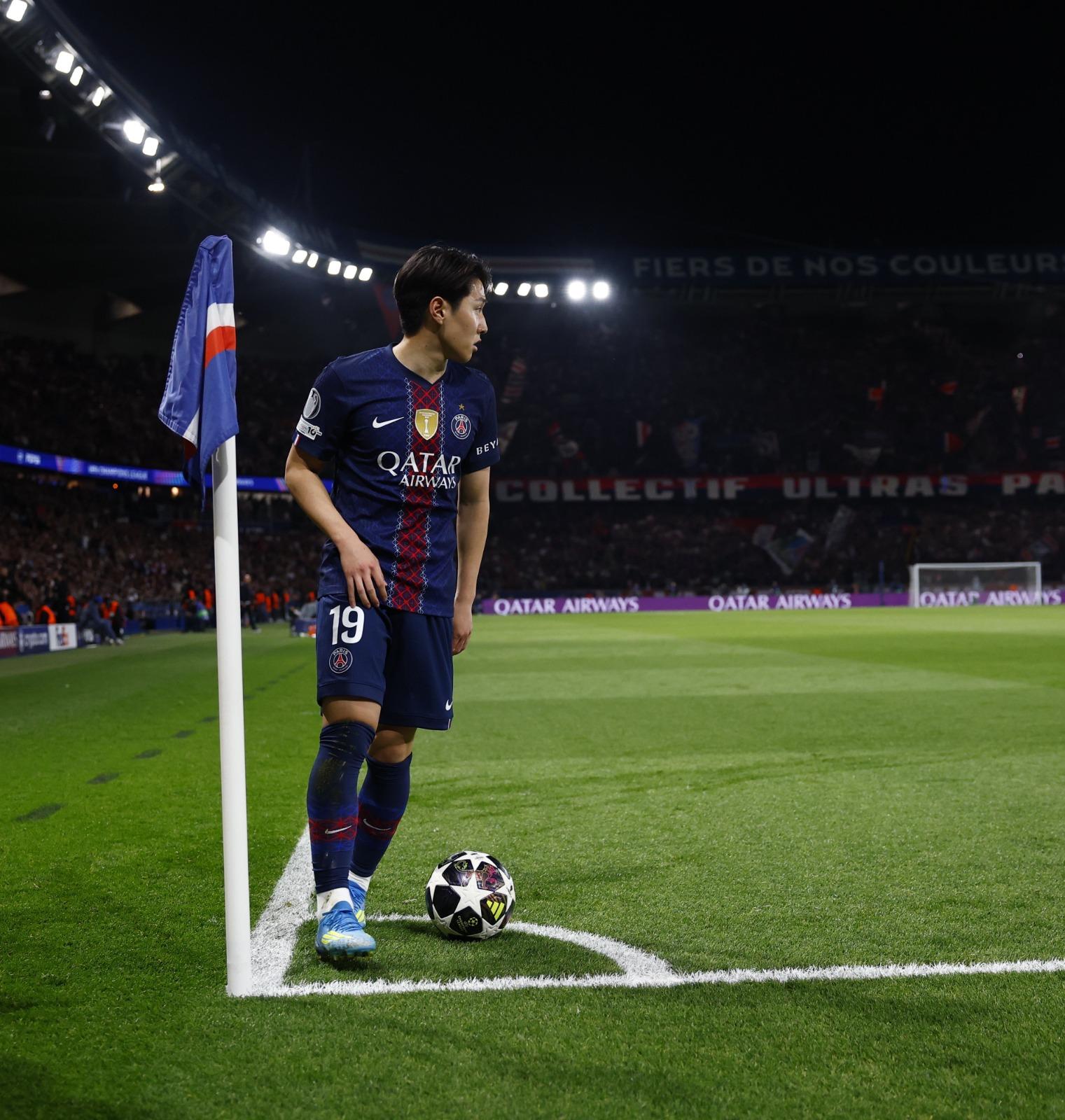 PSG Dominan, Liverpool Tak Berkutik Dikalahkan 2-0 di Paris - Foto 1