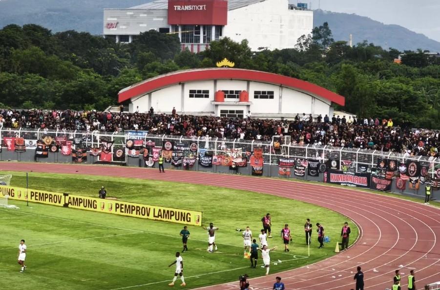  Bhayangkara FC Comeback Kalahkan Persija Jakarta 3-2 - Foto 1