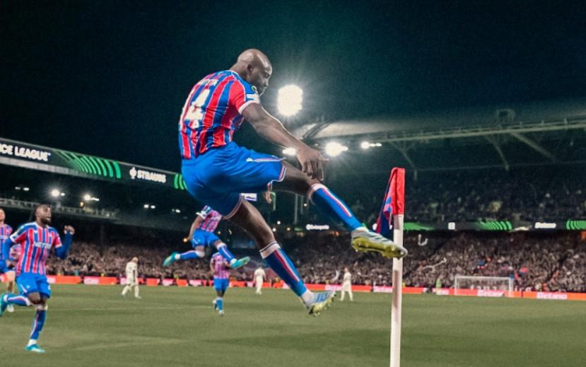 Crystal Palace Bantai Fiorentina 3-0 di Selhurst Park, Mateta Penentu - Foto 1