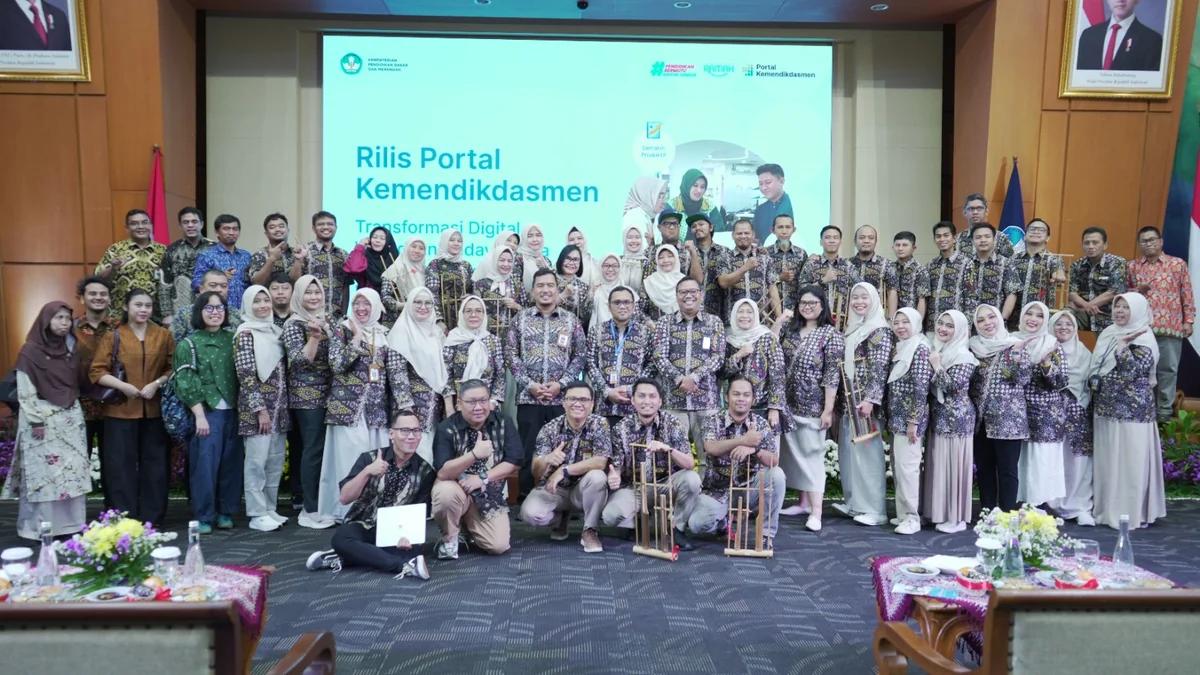 Kemendikdasmen Longgarkan Aturan Usia Masuk SD, Anak 5,5 Tahun Kini Bisa Daftar