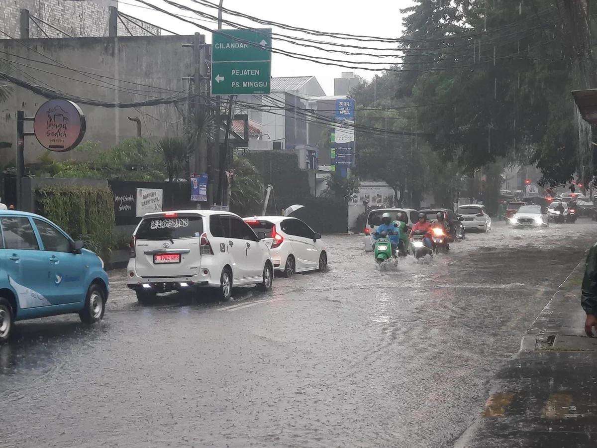 BMKG Prediksi Mayoritas Kota Besar di Indonesia Bakal Dilanda Hujan Sabtu Ini
