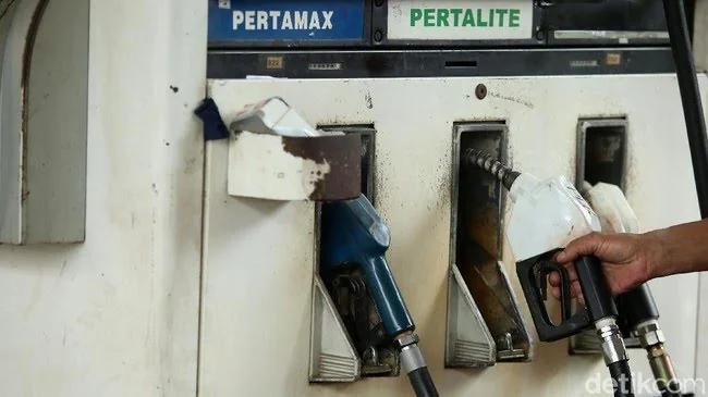 Pertamina Pastikan Stok Pertalite Aman, Distribusi ke SPBU Berjalan Normal