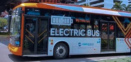 Penggunaan Transportasi Umum Jakarta Tembus 31 Persen, Pramono Kejar Target Net Zero Emission