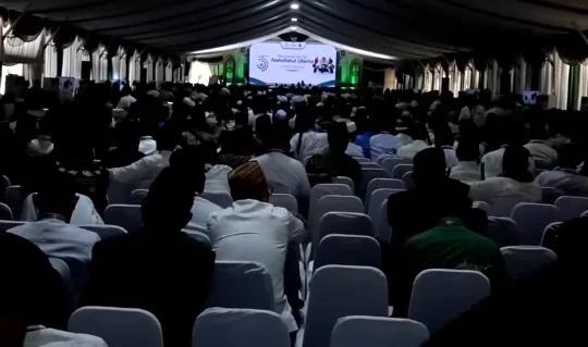 Jelang Pleno I Muktamar NU, Peserta Mulai Masuk Ruang Sidang