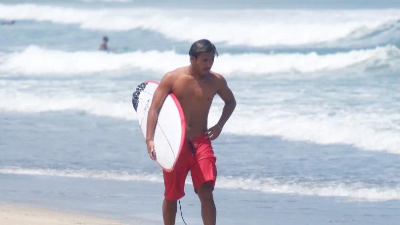 Nyaris Emas! Pajar Ariyana Sabet Perak Surfing Asian Games 2026