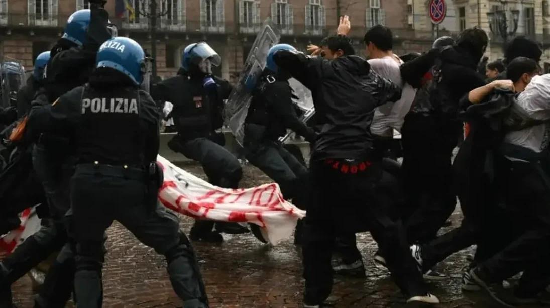 Demo Biaya Hidup di Italia Berujung Ricuh Puluhan Orang Ditangkap