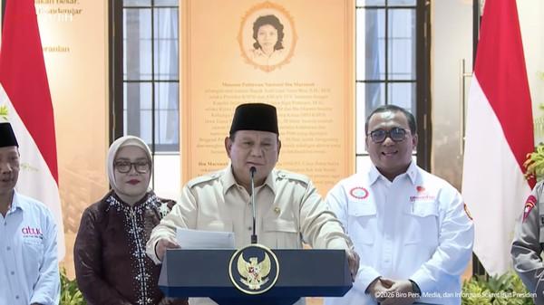 Prabowo Sentil Menteri Langganan Penjara di Depan Buruh saat Resmikan Museum Marsinah