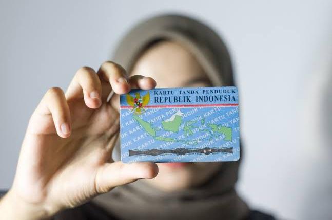 Dirjen Dukcapil Peringatkan Fotokopi E-KTP Berpotensi Langgar UU PDP