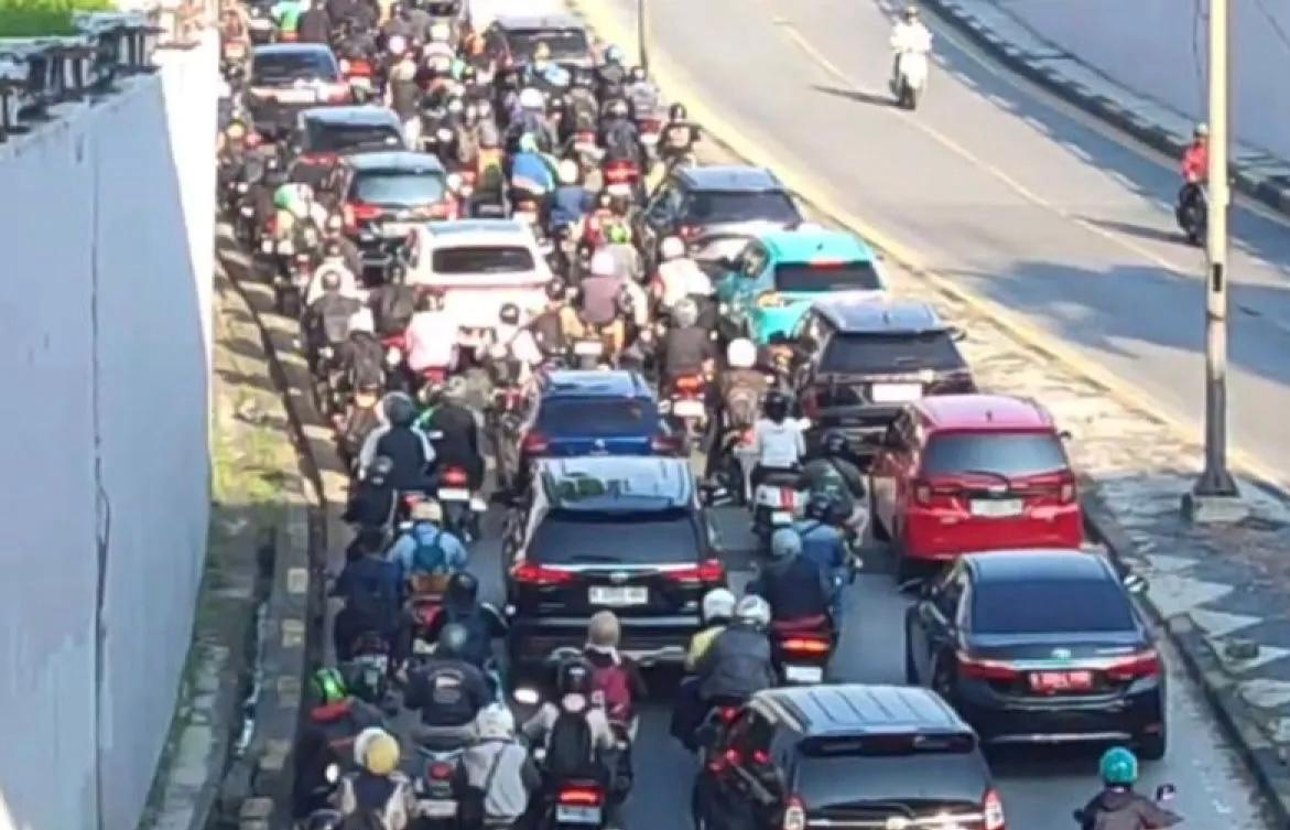 Usai Libur Panjang, Jalan di Jakarta Timur Kembali Macet