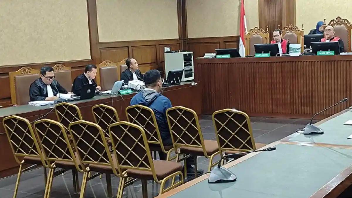 Misteri di Balik Sandi Angka: Siapa Penerima 'Amplop Nomor Satu' Suap Bea Cukai?