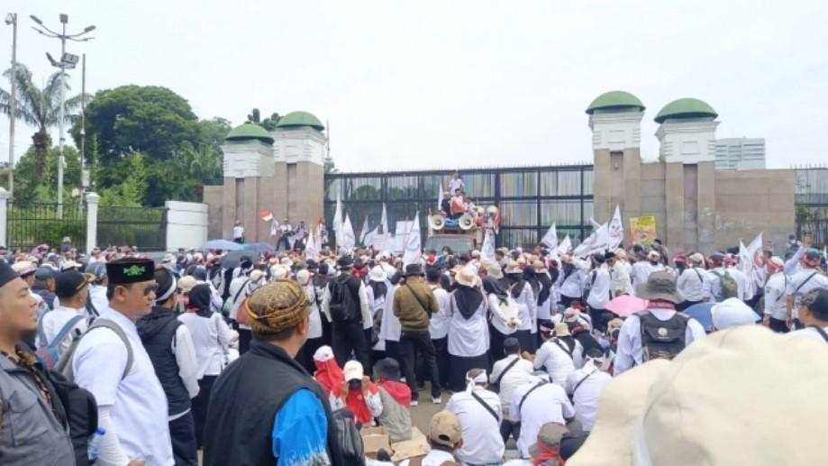 Guru hingga Mahasiswa Turun ke Jalan, Ini Tuntutan Demo Harkitnas 2026
