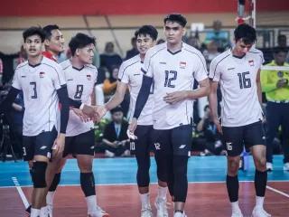 Kejutkan Publik, Rivan Nurmulki dan Nizar Zulfikar Mundur dari Timnas Voli Indonesia