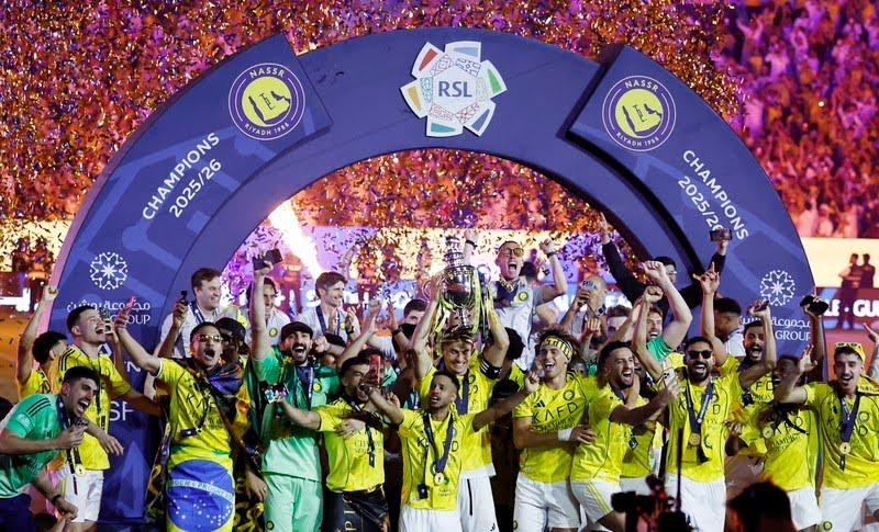 Al Nassr Juara Liga Arab Saudi, Ronaldo Sumbang Dua Gol - Foto 1