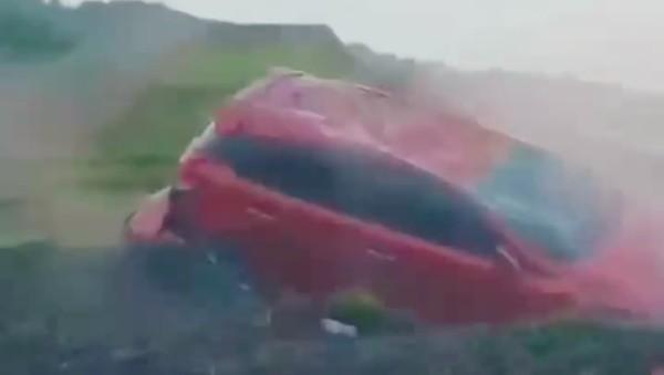 Pelaku Pembunuhan Wanita di Bogor Ditangkap Setelah Mobil Terbalik
