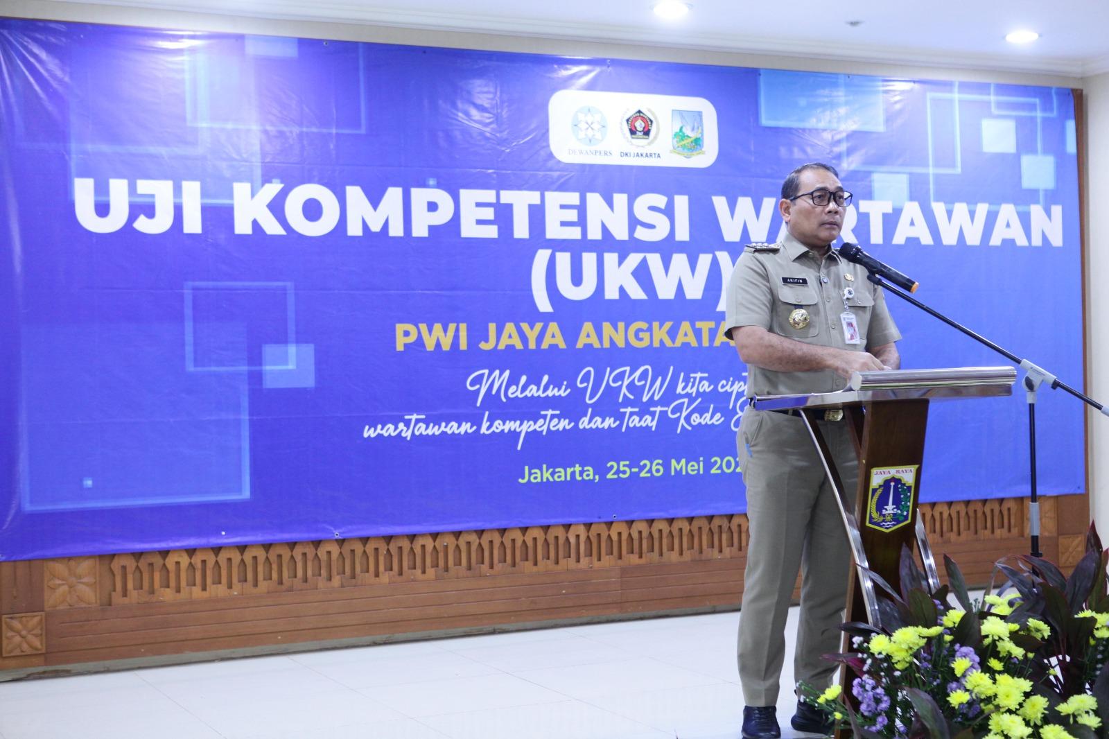 PWI Jaya Gelar UKW Angkatan ke-65, Walikota Jakarta Pusat dan Ketua PWI Jaya Tegaskan Profesionalisme Wartawan - Foto 1