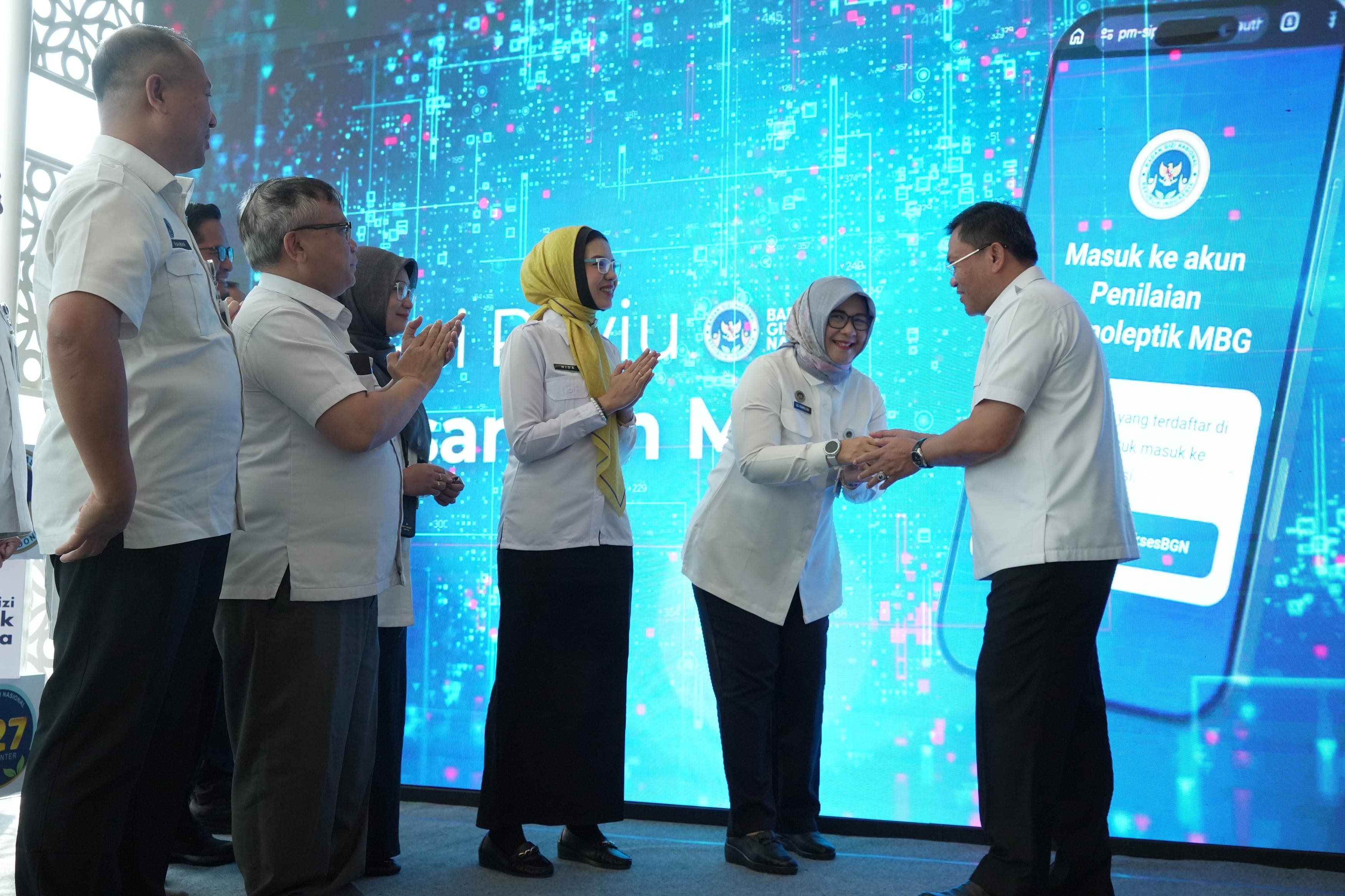Badan Gizi Nasional Rilis Aplikasi Reviu MBG, Penilaian Makanan Dapat Dilakukan Langsung