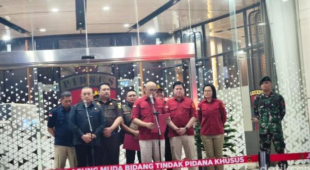 Kejagung Bongkar Markup Pengadaan di BGN, Dokumen dan Laptop Disita dari Kantor hingga Rumah Tersangka