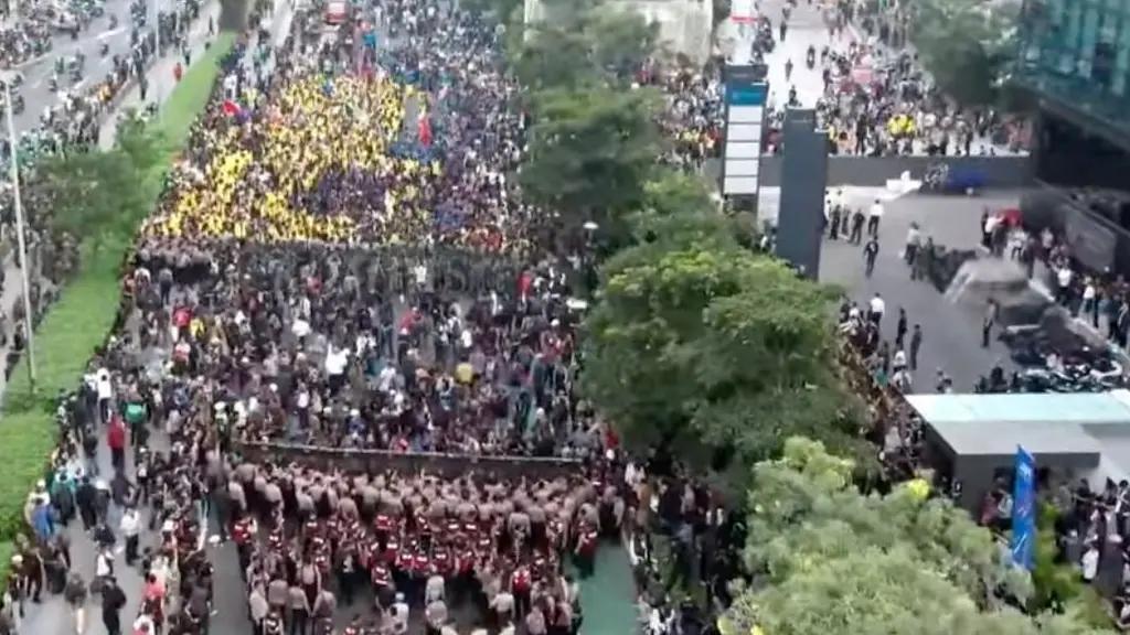 TNI Angkat Bicara Soal Kehadiran Prajurit dalam Aksi Demo di Bundaran HI