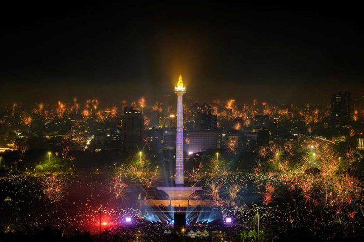 Peringati Hari Lingkungan Hidup, Pemprov DKI Jakarta Padamkan Lampu Selama Satu Jam 