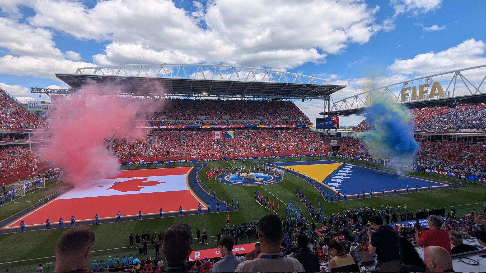  Kanada Gagal Ikuti Jejak Meksiko-AS, Ditahan Imbang Bosnia-Herzegovina 1-1 - Foto 1