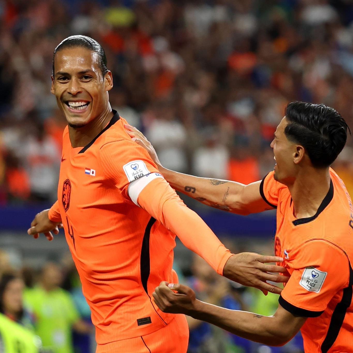 Drama Empat Gol di Dallas: Belanda dan Jepang Harus Puas Berbagi Poin 2-2 - Foto 1