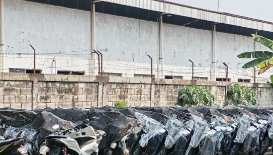 Pengusutan Korupsi MBG Berlanjut, Kejagung segel 6000 Ribu Motor Listrik EMMO