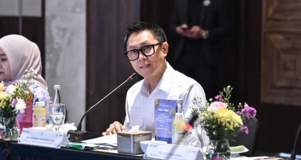 DPR Dorong Evaluasi Harga BBM Usai AS-Iran Sepakat Berdamai, Harga Minyak Dunia Berpotensi Turun
