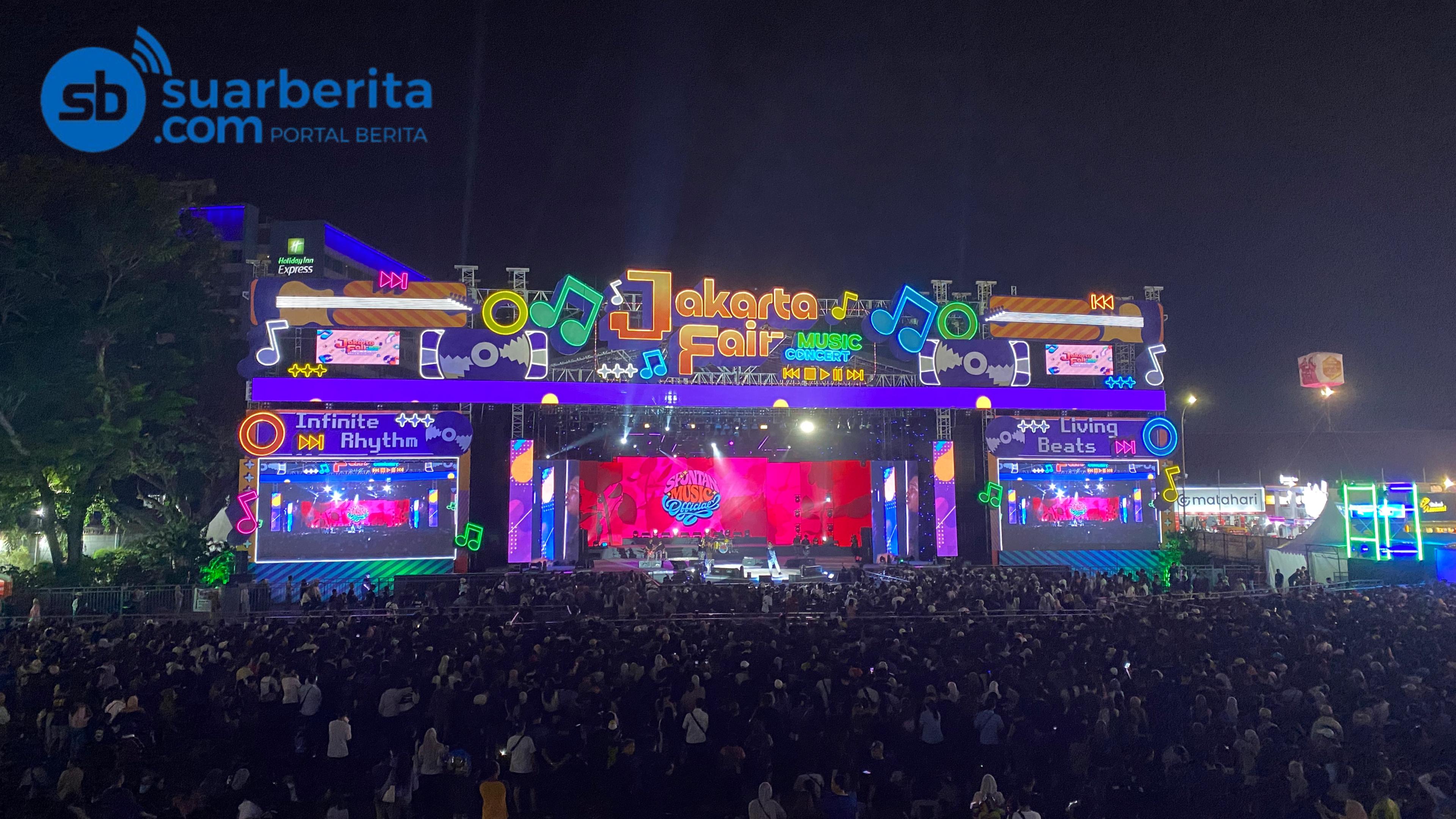 Suasana Penutupan Jakarta Fair 2026, Wakil Gubernur DKI Jakarta Turut Hadir - Foto 1
