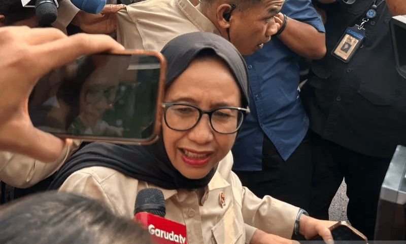 Usai Temukan 414 SPPG Bermasalah, Nanik Deyang Mundur dari BGN karena Alasan Kesehatan