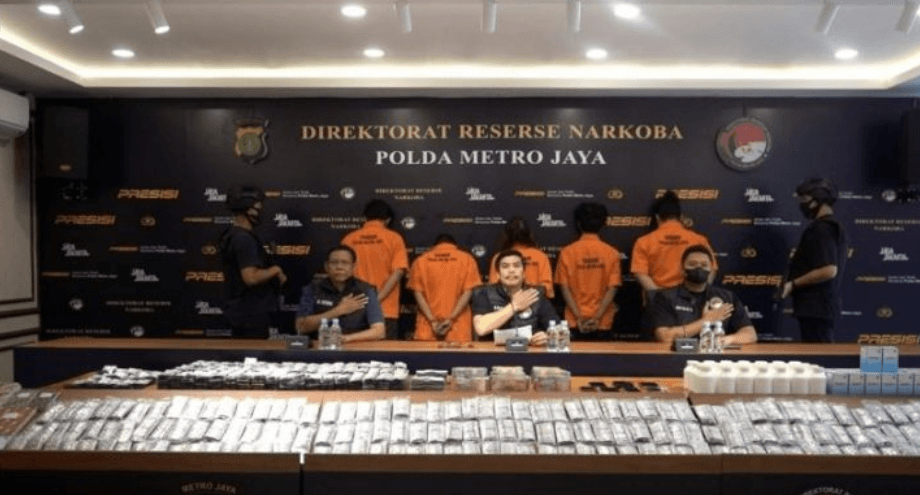 Polisi Ringkus Sindikat Peredaran 575.200 Butir Obat Keras Ilegal di Kawasan Tanah Abang