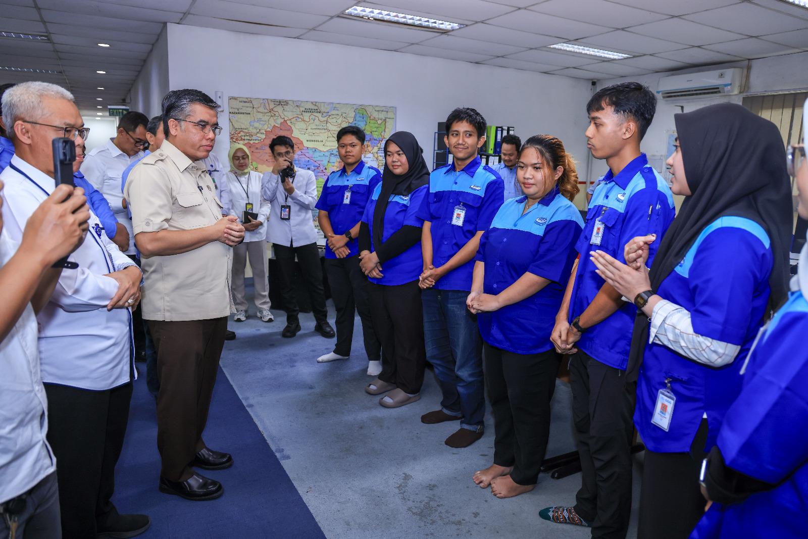 Kesenjangan Pendidikan dengan Kebutuhan Kerja, Kemnaker Komitmen Magang Nasional Turunkan Angka Pengangguran