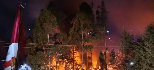 Protes Dana Desa Berujung Pembakaran 11 Kantor Pemkab