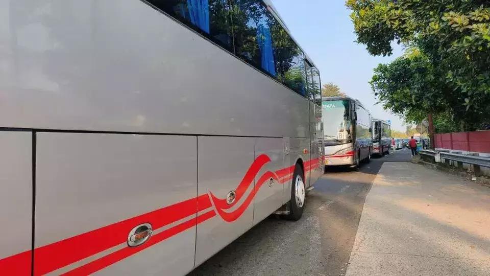 15 Ribu Kendaraan Padati Jalur Puncak Bogor Libur Maulid