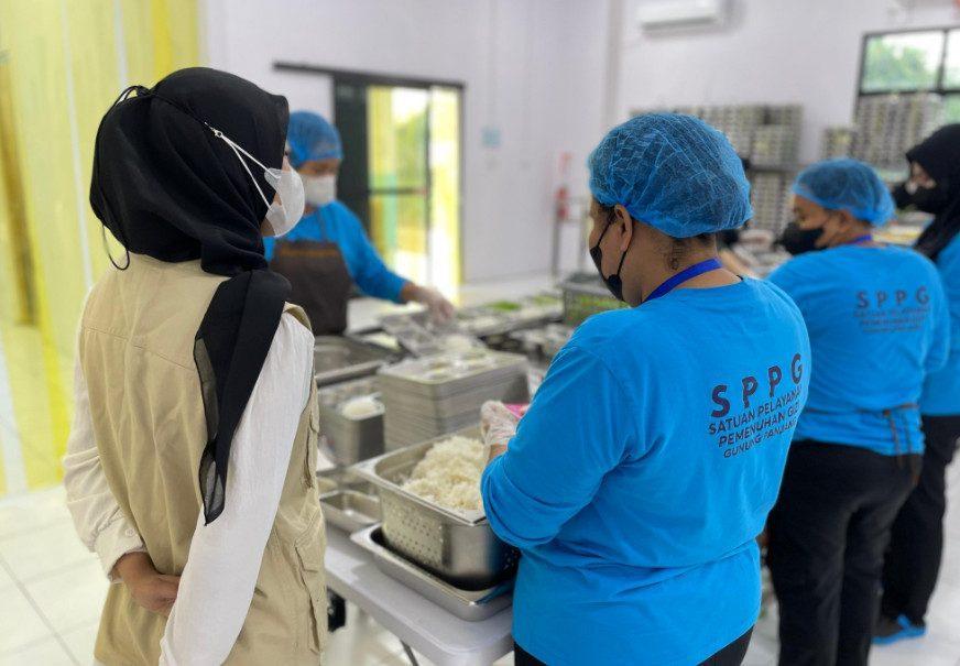 Kepala Dapur MBG Wajib Masuk Jam 2 Pagi, Absen via Zoom ke Bos BGN